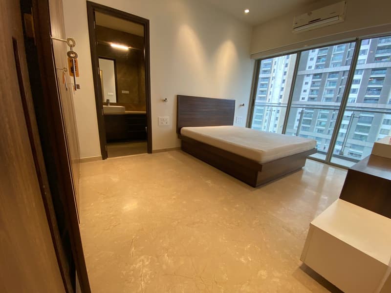 Lodha Primero in Mahalaxmi - Photo 25
