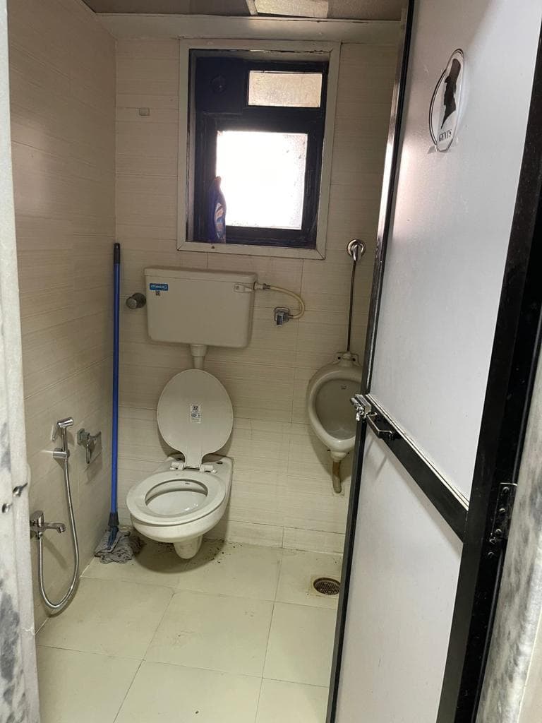 Office for Lease in Cosmos Plaza, Andheri West - Photo 22