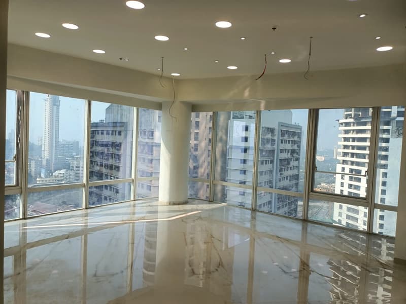 Indiabulls Blu in Worli - Photo 26