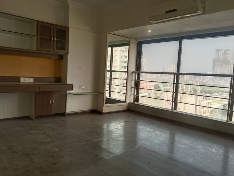 Madhuli in Worli - Photo 8