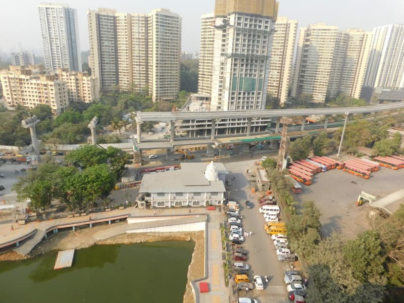 Lily White in Andheri East - Photo 28