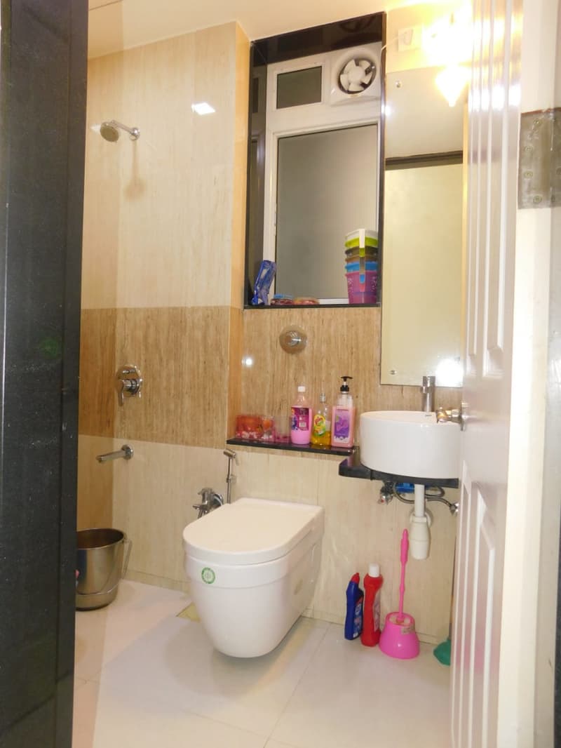 Lily White in Andheri East - Photo 14