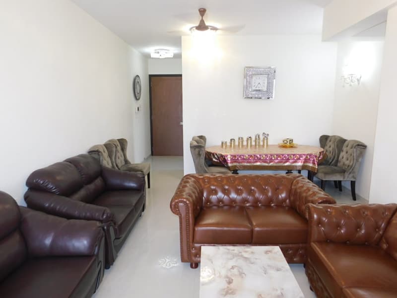 Lily White in Andheri East - Photo 15