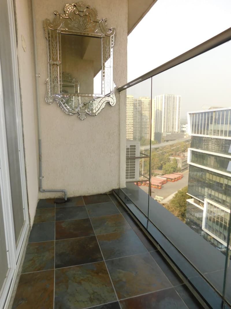 Lily White in Andheri East - Photo 17