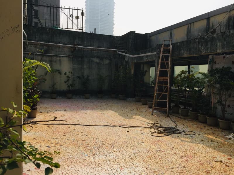 Aurus Chambers in Worli - Photo 9