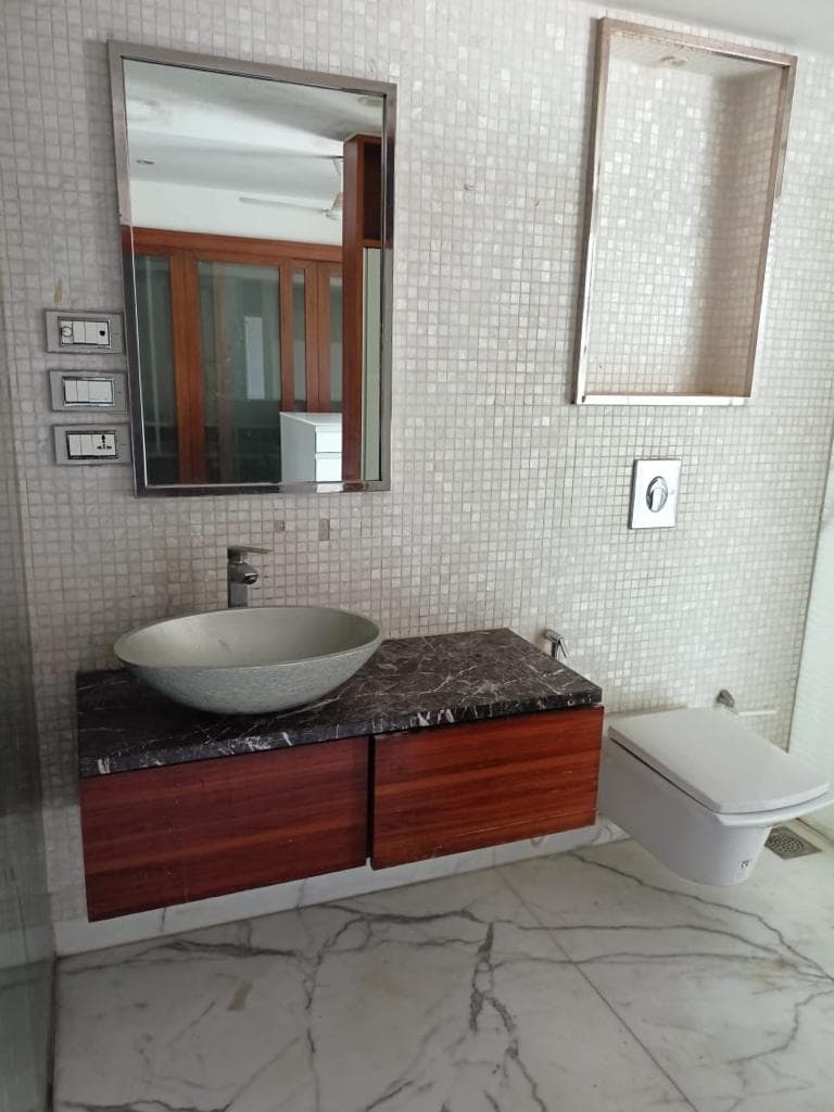 Oberoi Sky Heights in Andheri West - Photo 14