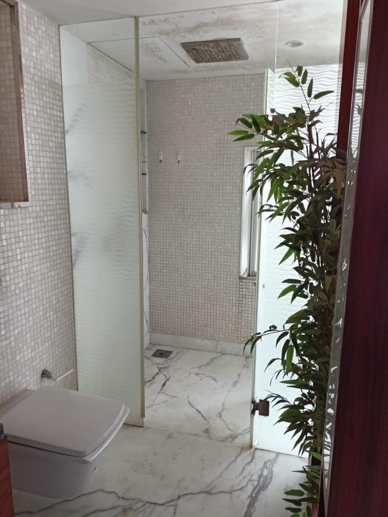 Oberoi Sky Heights in Andheri West - Photo 11