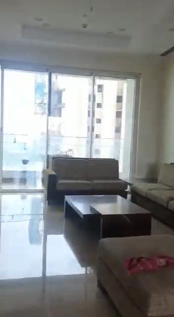 Raheja Vivarea in Mahalaxmi - Photo 26