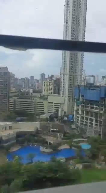 Raheja Vivarea in Mahalaxmi - Photo 33