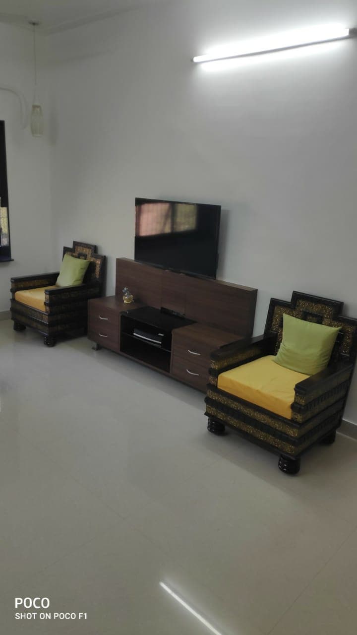 New Pushpa Milan in Worli - Photo 14