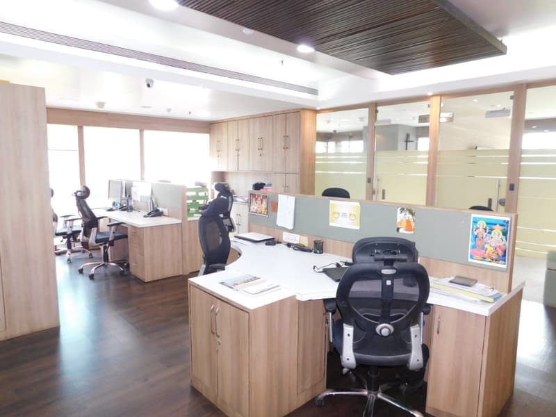 Trade Centre in Bandra East - Photo 4