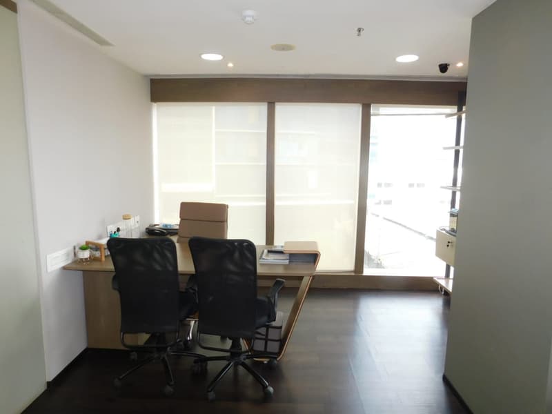 Trade Centre in Bandra East - Photo 7