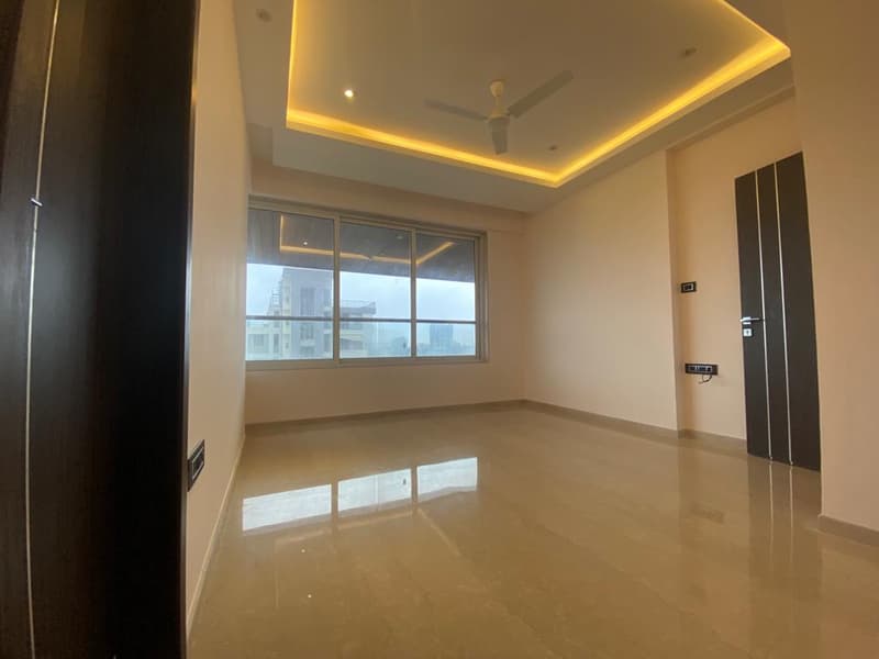 Sagar Resham in Bandra West - Photo 4