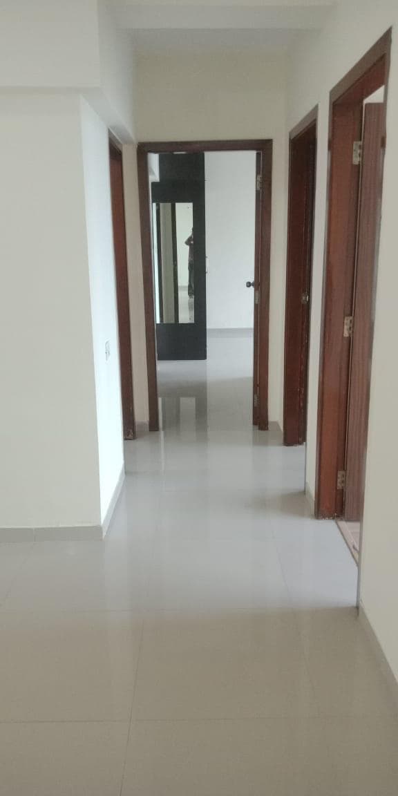 Oberoi Splendor in Andheri East - Photo 63