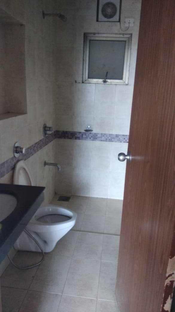 Oberoi Splendor in Andheri East - Photo 57