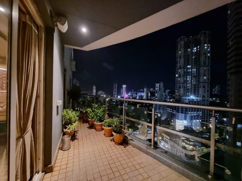 Orbit Heights in Tardeo - Photo 6