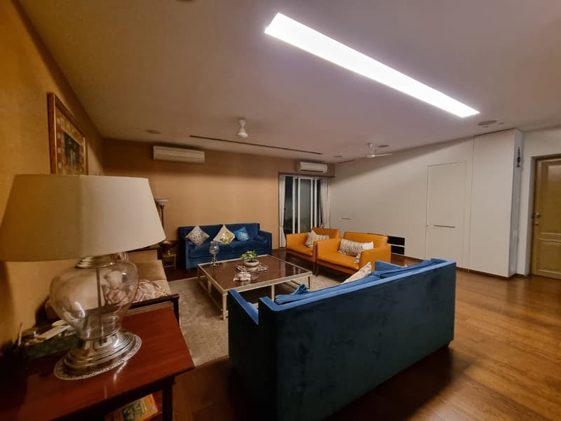 Orbit Heights in Tardeo - Photo 8