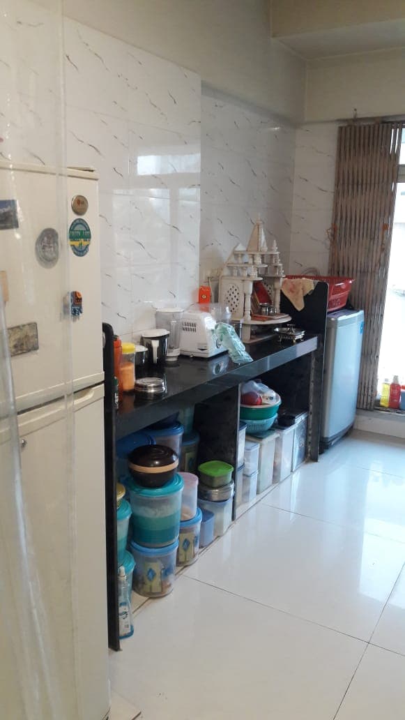 Leena Residency in Juhu - Photo 4