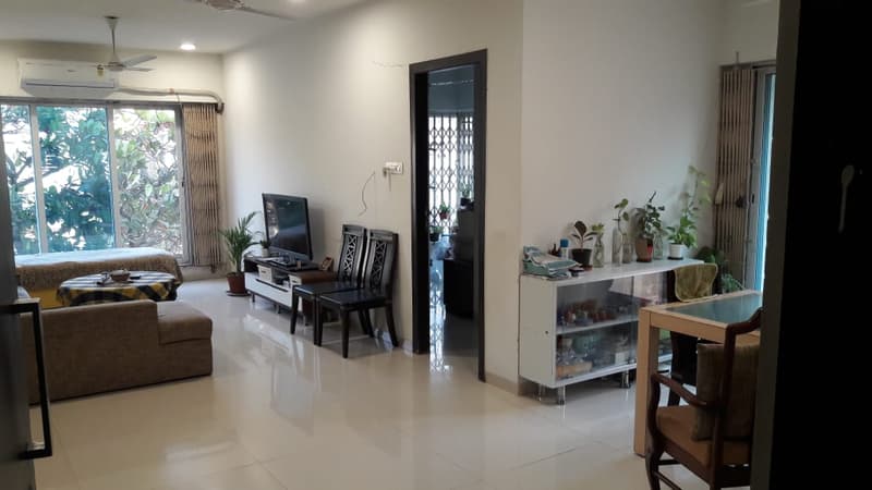 Leena Residency in Juhu - Photo 15
