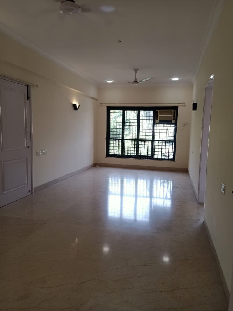 Felicia in Bandra West - Photo 6