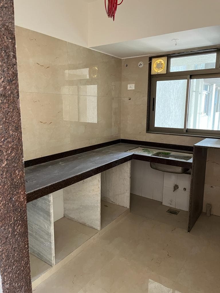 Chandak Cornerstone in Worli - Photo 21
