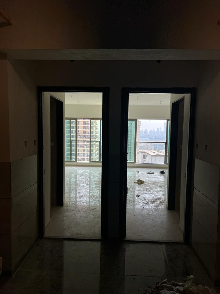Chandak Cornerstone in Worli - Photo 22