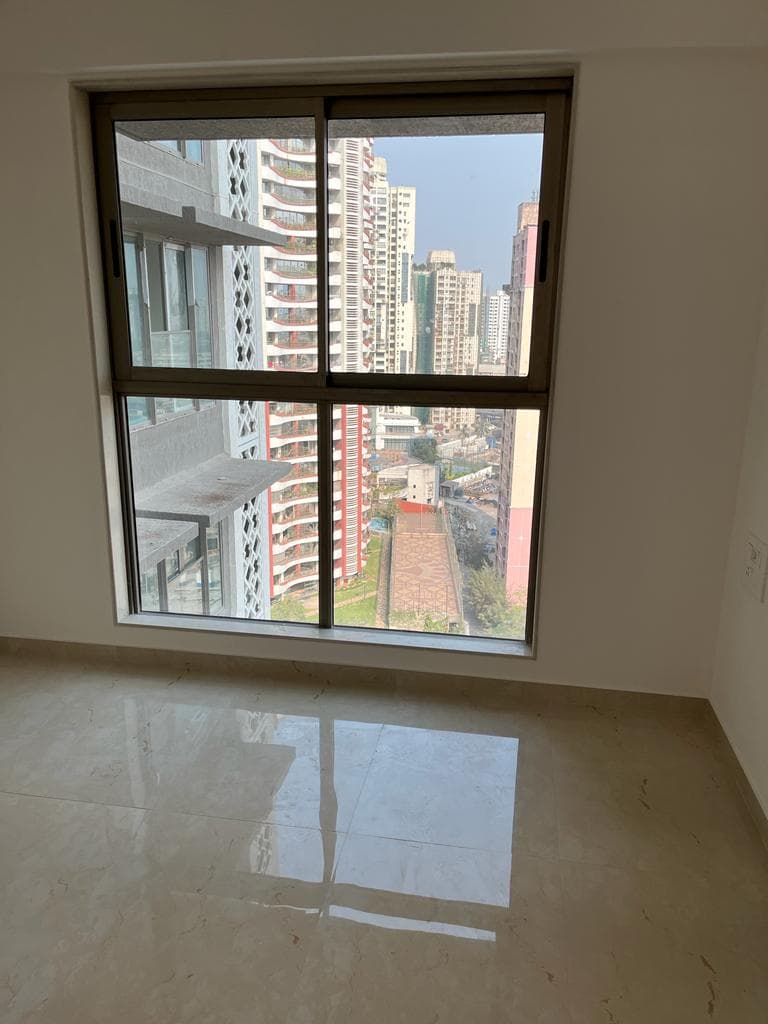 Chandak Cornerstone in Worli - Photo 23