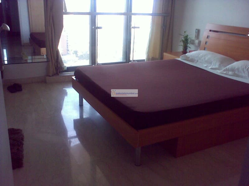 Kalpataru Horizon in Worli - Photo 9