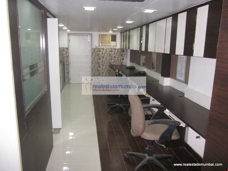 Laxmi Plaza in Andheri West - Photo 6