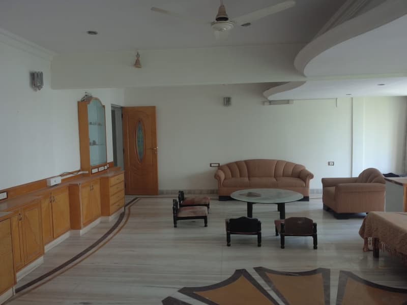 Pearl Apartment in Andheri West - Photo 5