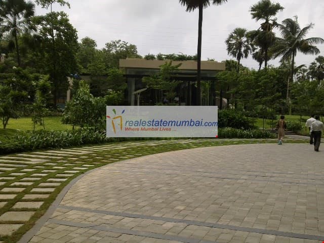 Oberoi Splendor in Andheri East - Photo 9