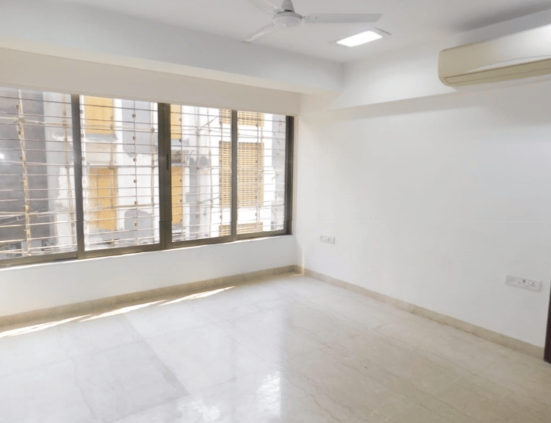 Warden in Bandra West - Photo 11
