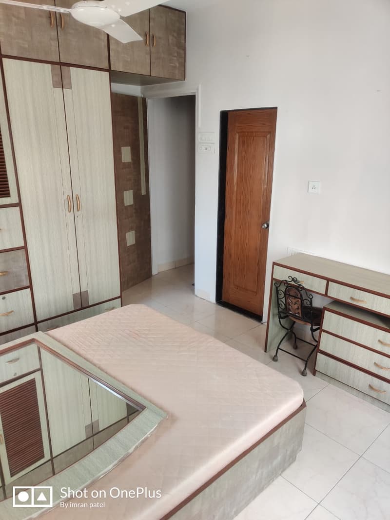 Cozy Home in Bandra West - Photo 15