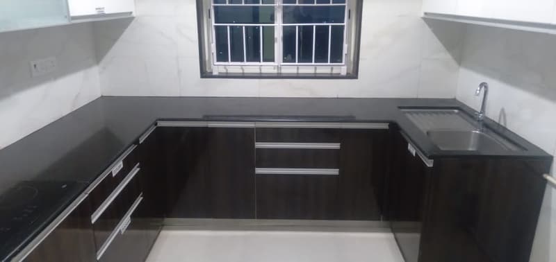 Vaswani Sea Garden View in Santacruz West - Photo 36