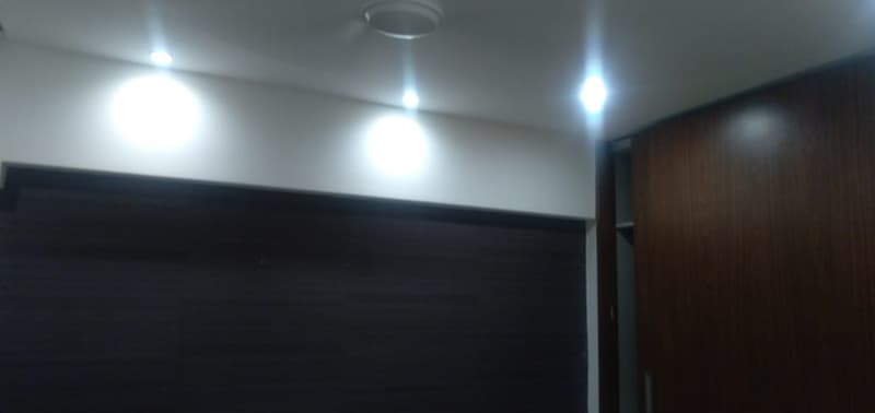 Vaswani Sea Garden View in Santacruz West - Photo 52