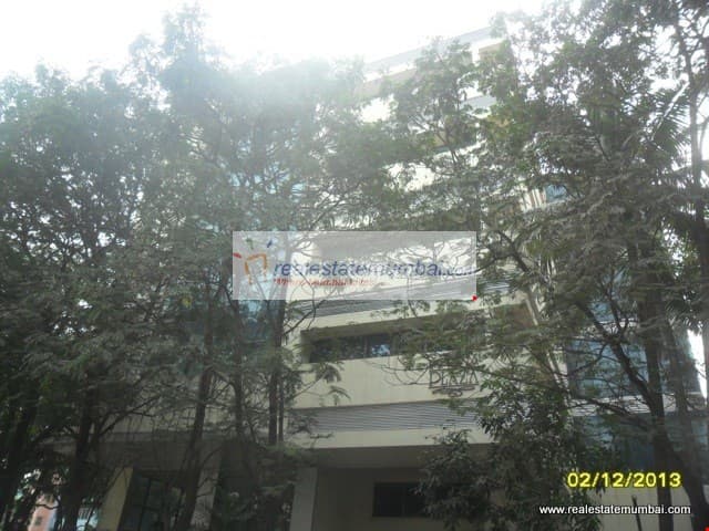 Raheja Plaza in Andheri West - Photo 2