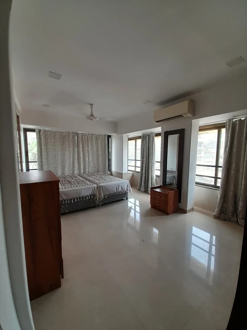 3 BHK Apartment for Rent in Nikita Enclave, Bandra West - Photo 2