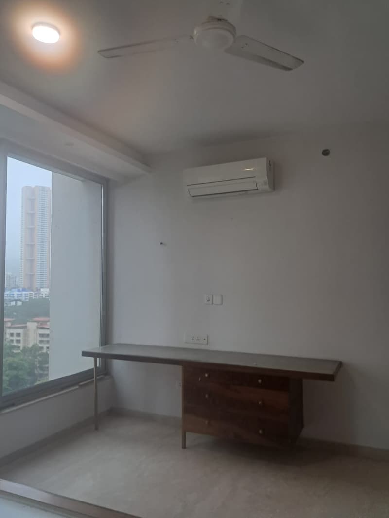 Oberoi Esquire in Goregaon East - Photo 44