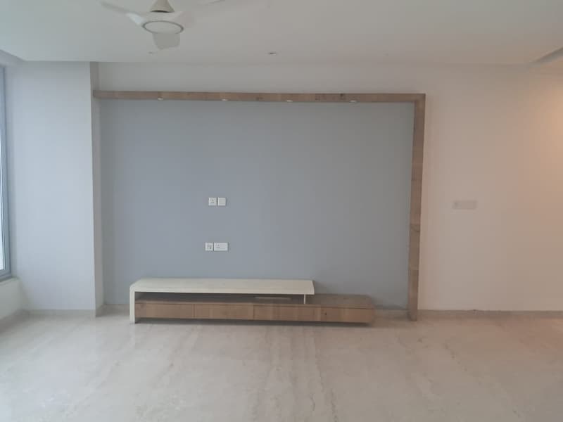 Oberoi Esquire in Goregaon East - Photo 36
