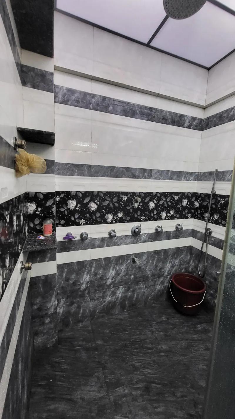 Royal Classic in Andheri West - Photo 141