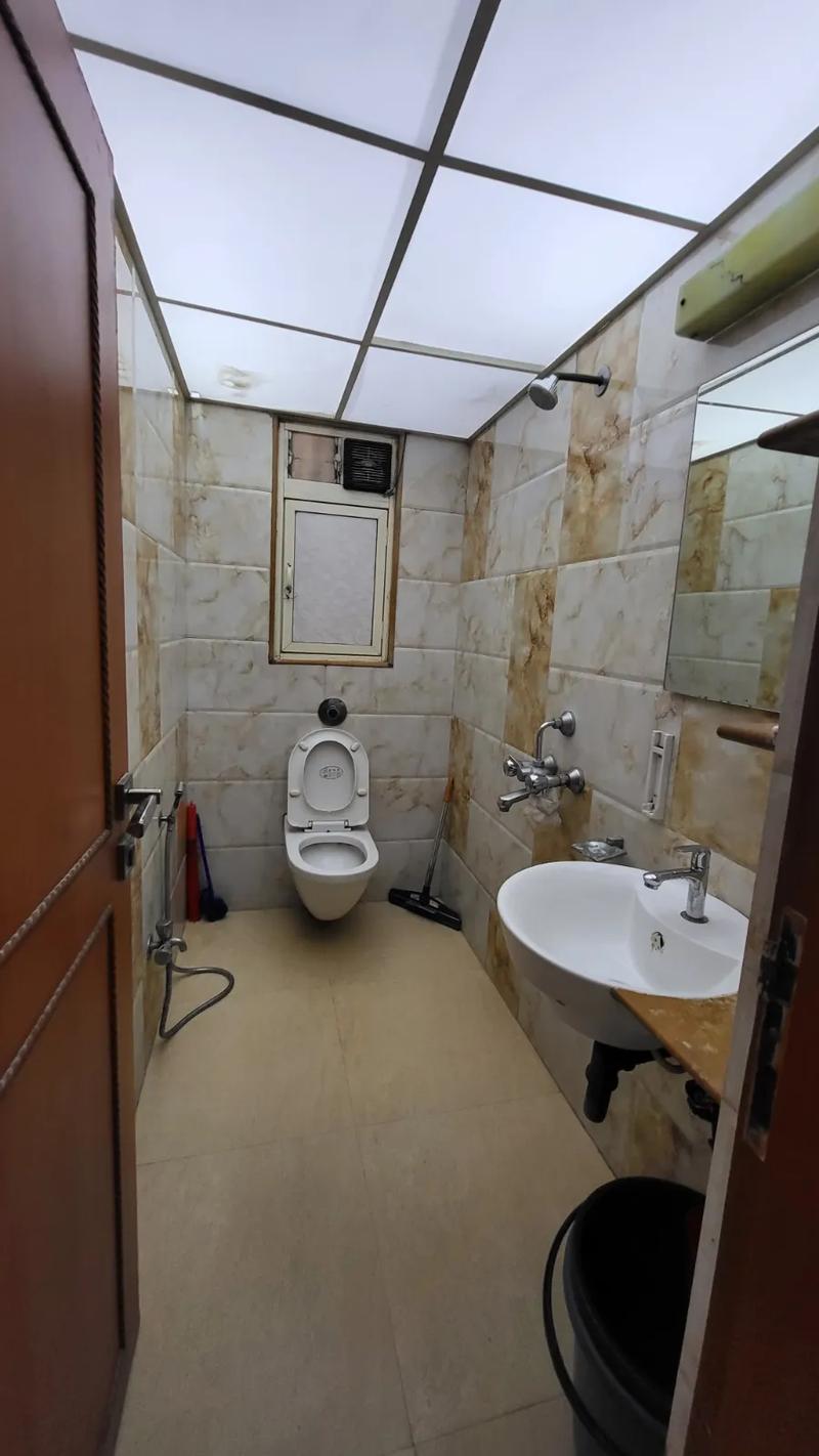 Royal Classic in Andheri West - Photo 83