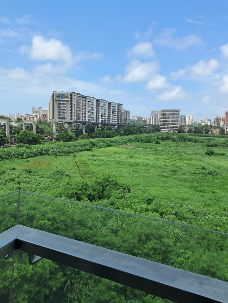 DLH Legacy in Juhu - Photo 5