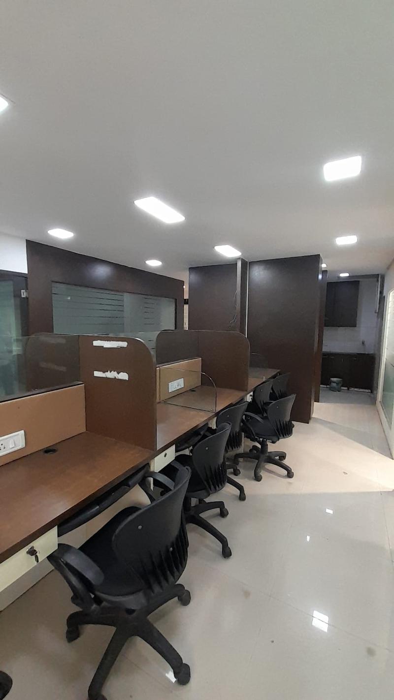 Dilkap Chambers in Andheri West - Photo 26