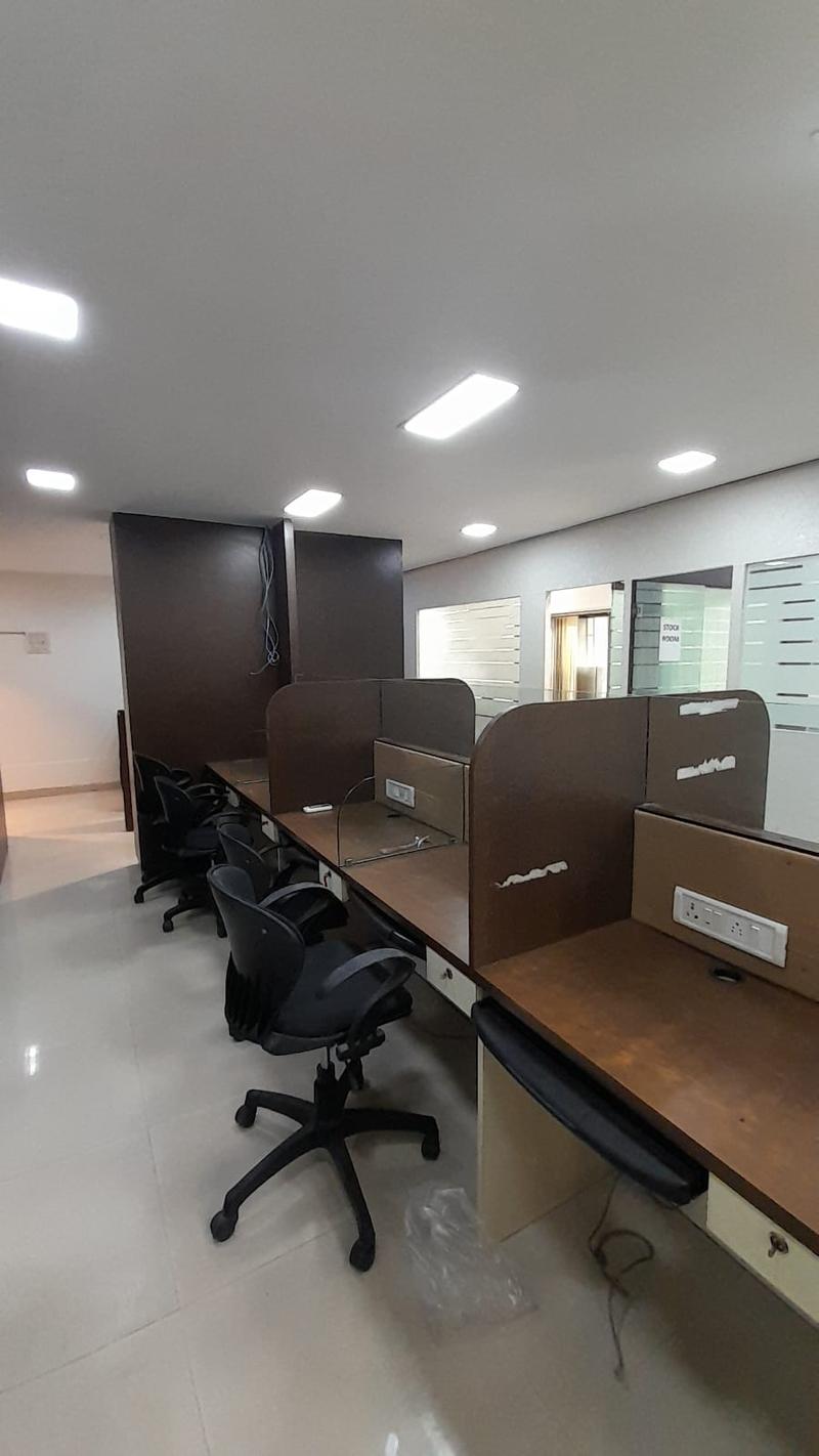 Dilkap Chambers in Andheri West - Photo 30