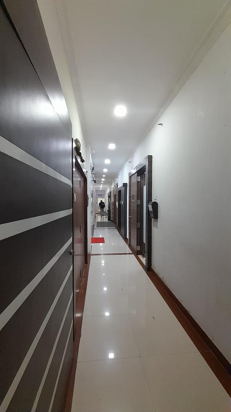 Dilkap Chambers in Andheri West - Photo 4