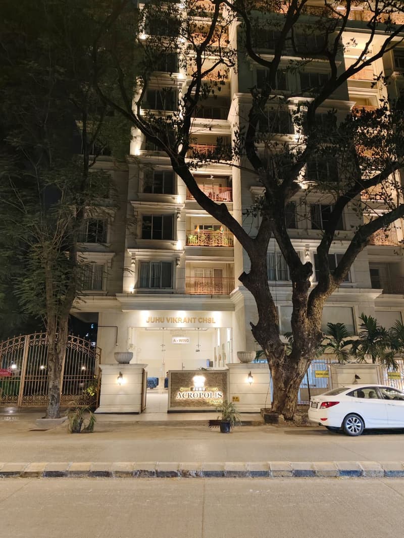 Bharat Acropolis in Juhu - Photo 15