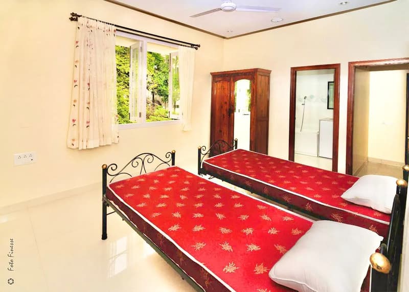 3 BHK Apartment for Rent in Mayqueen, Bandra West - Photo 3