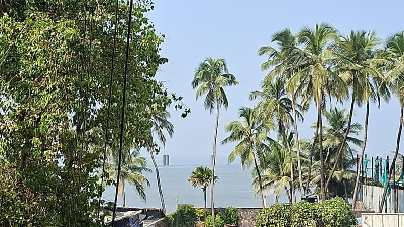 2 BHK Apartment for Rent in Kings Apartment, Juhu - Photo 1