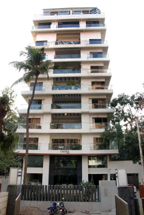 3 BHK Chitra Apartments for Rent in Santacruz West