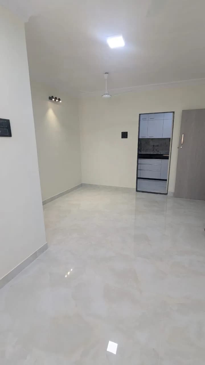 2 BHK Apartment for Rent in Oakland Park, Andheri West - Photo 3